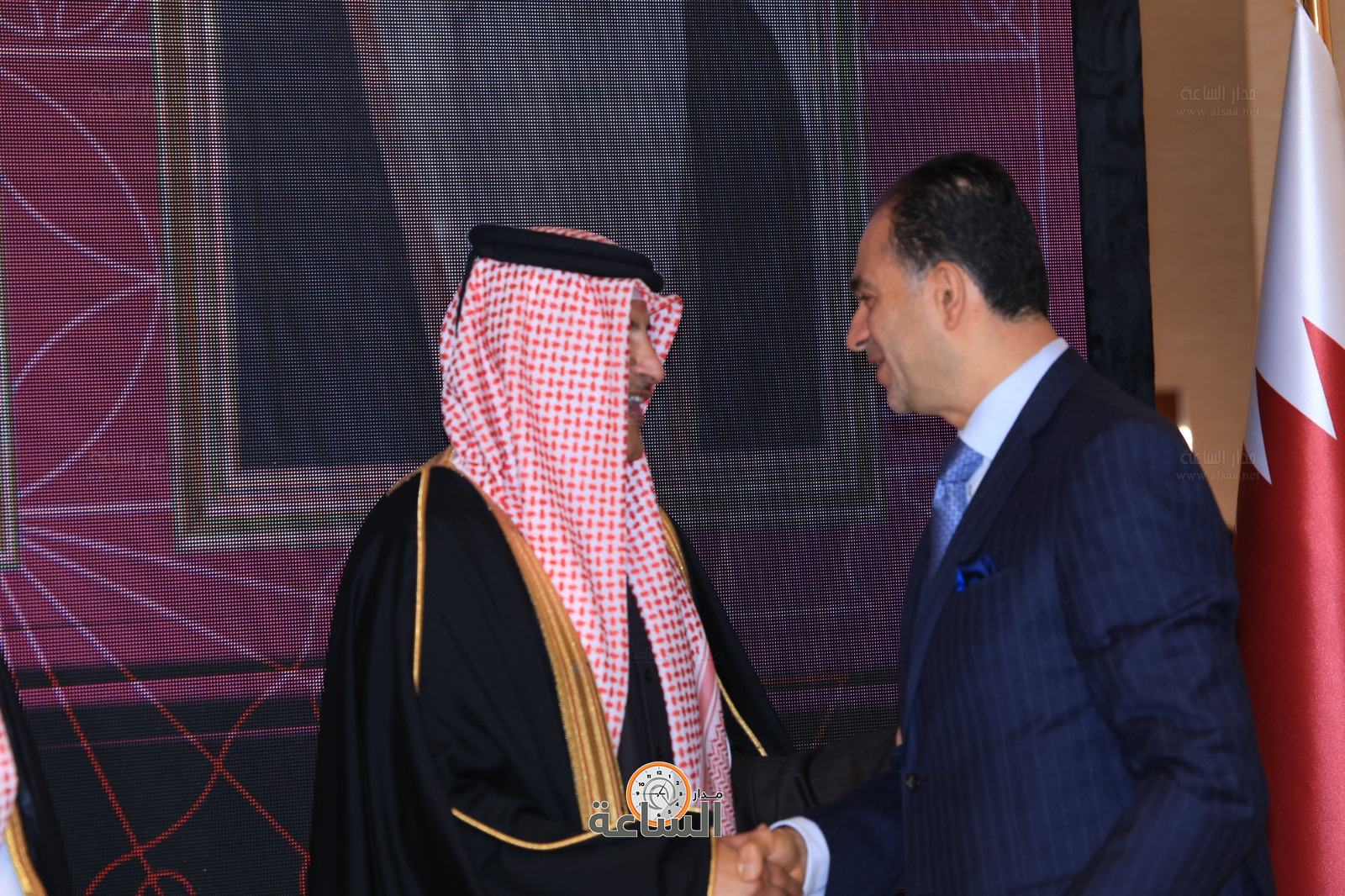 Madar Al-Saa Images 0.6384891642917603