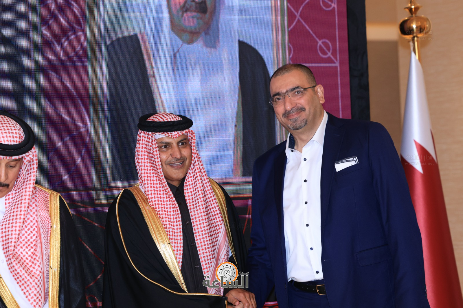 Madar Al-Saa Images 0.3386405185874105