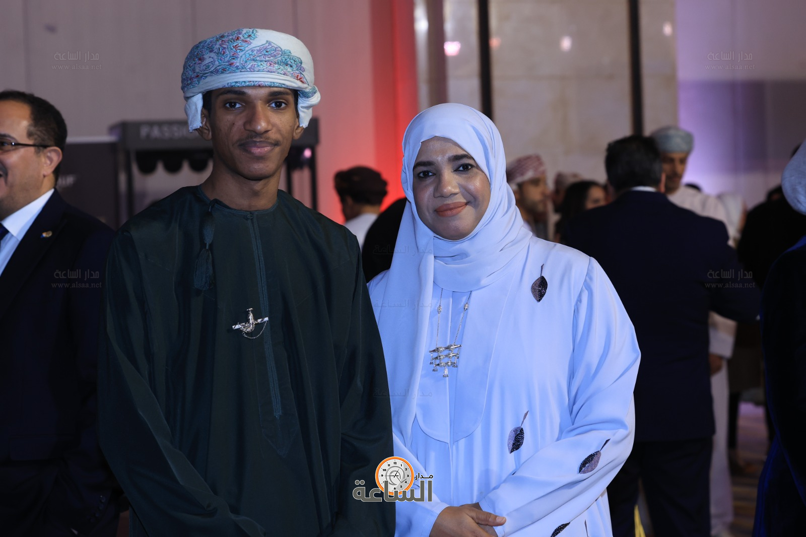 Madar Al-Saa Images 0.9131467490762843