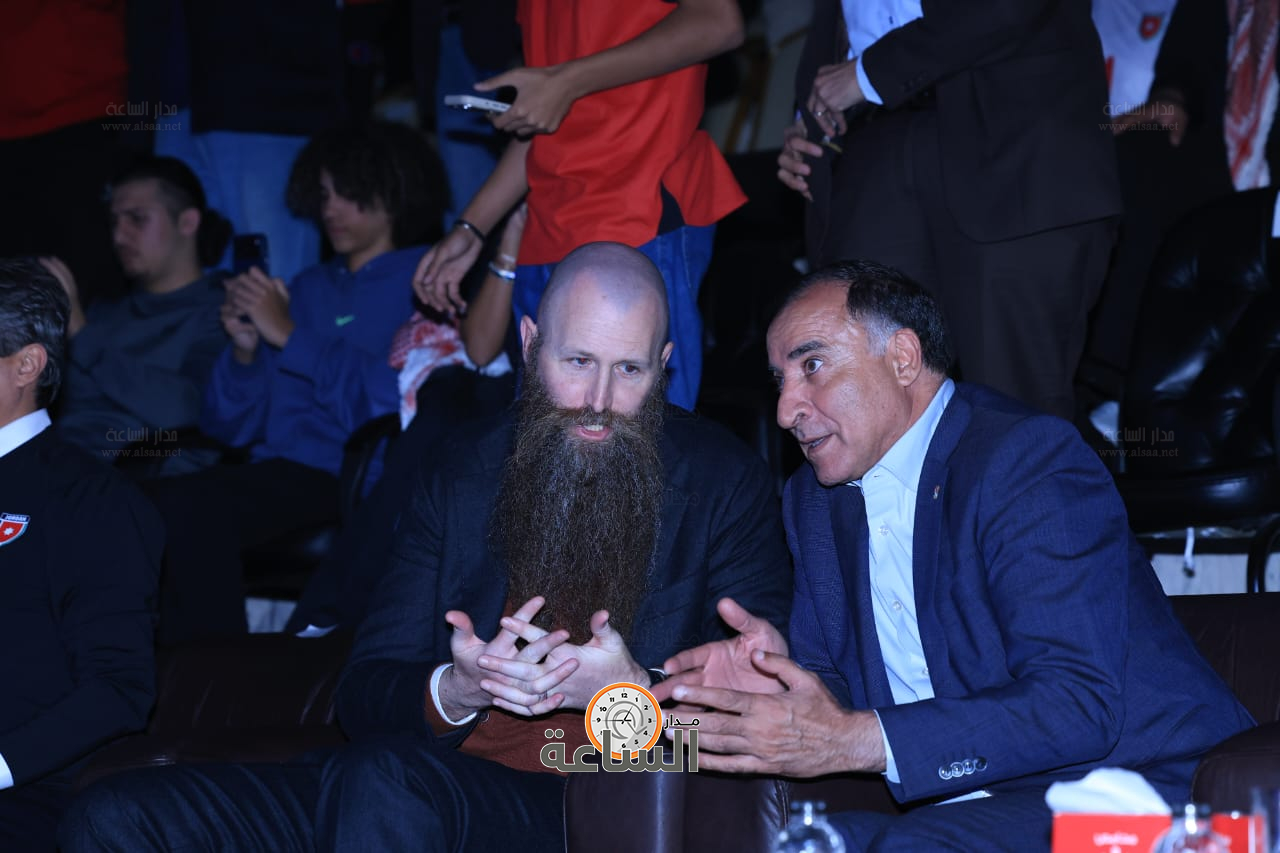 Madar Al-Saa Images 0.7822379174140527