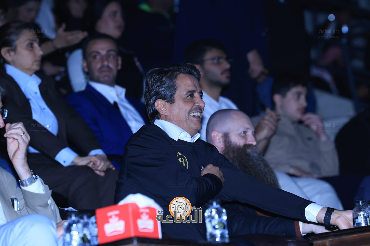 Madar Al-Saa Images 0.465294610238811