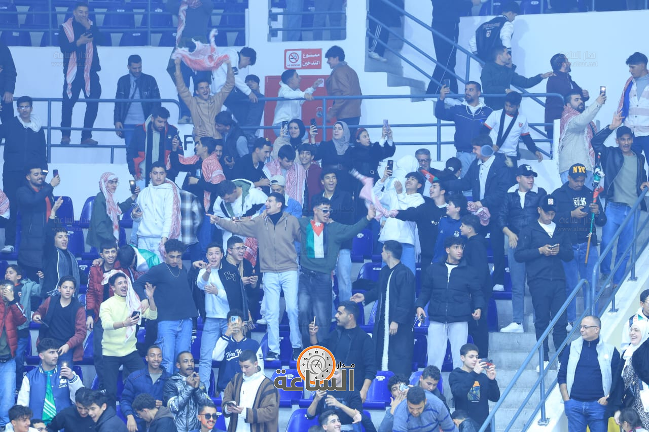 Madar Al-Saa Images 0.4784423251254203