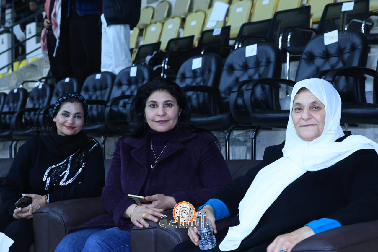 Madar Al-Saa Images 0.6368578725186532