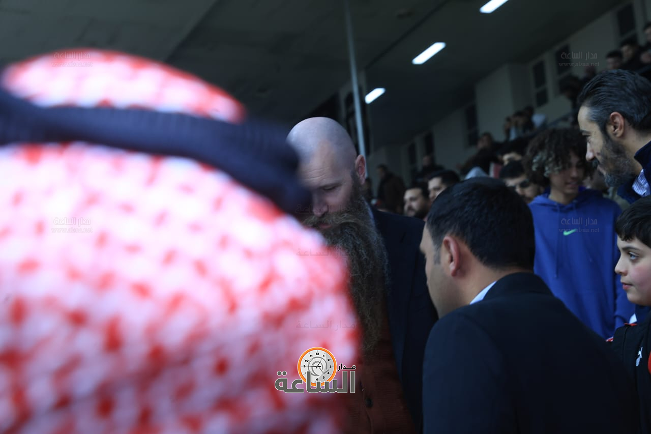 Madar Al-Saa Images 0.061059954143385387