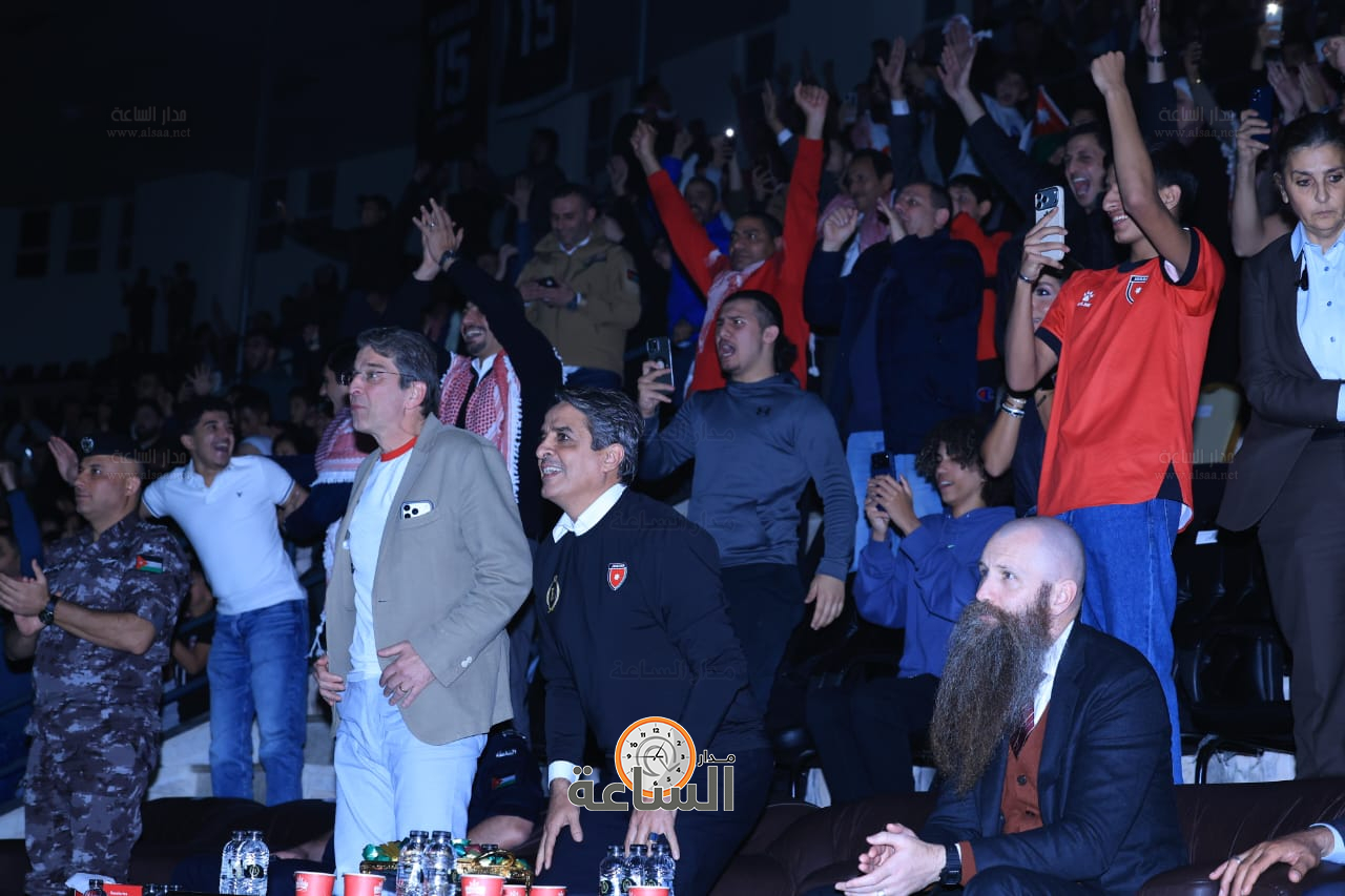 Madar Al-Saa Images 0.1402392043918681