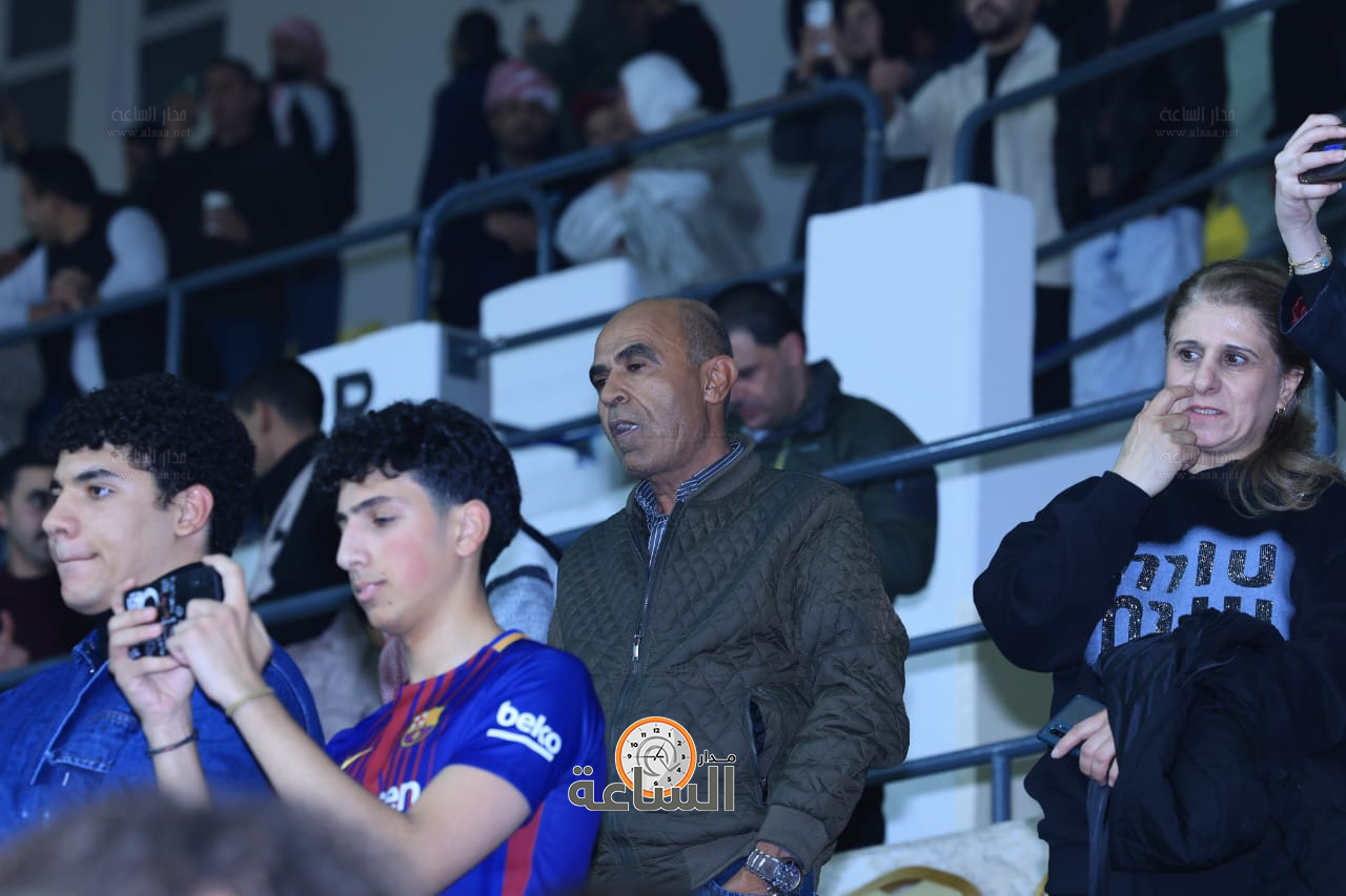 Madar Al-Saa Images 0.8359578588224053