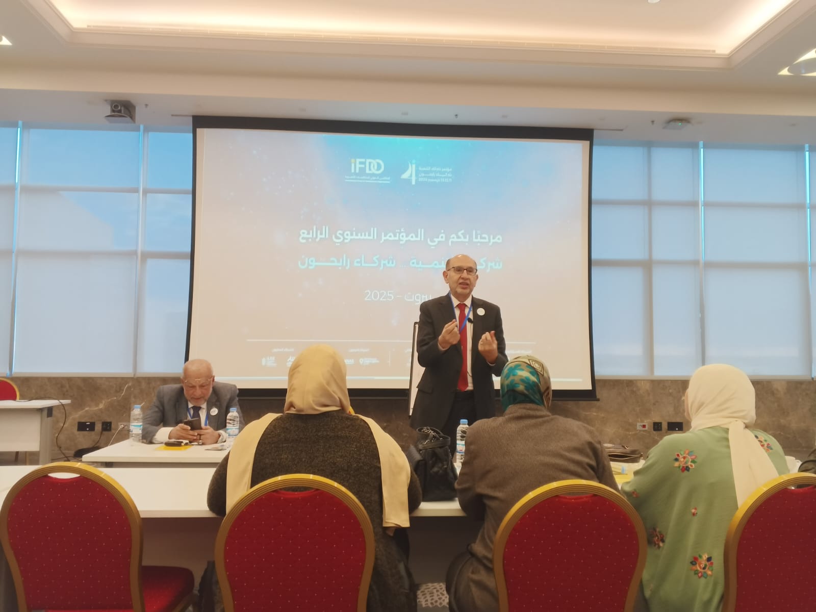 Madar Al-Saa Images 0.5515477182707825