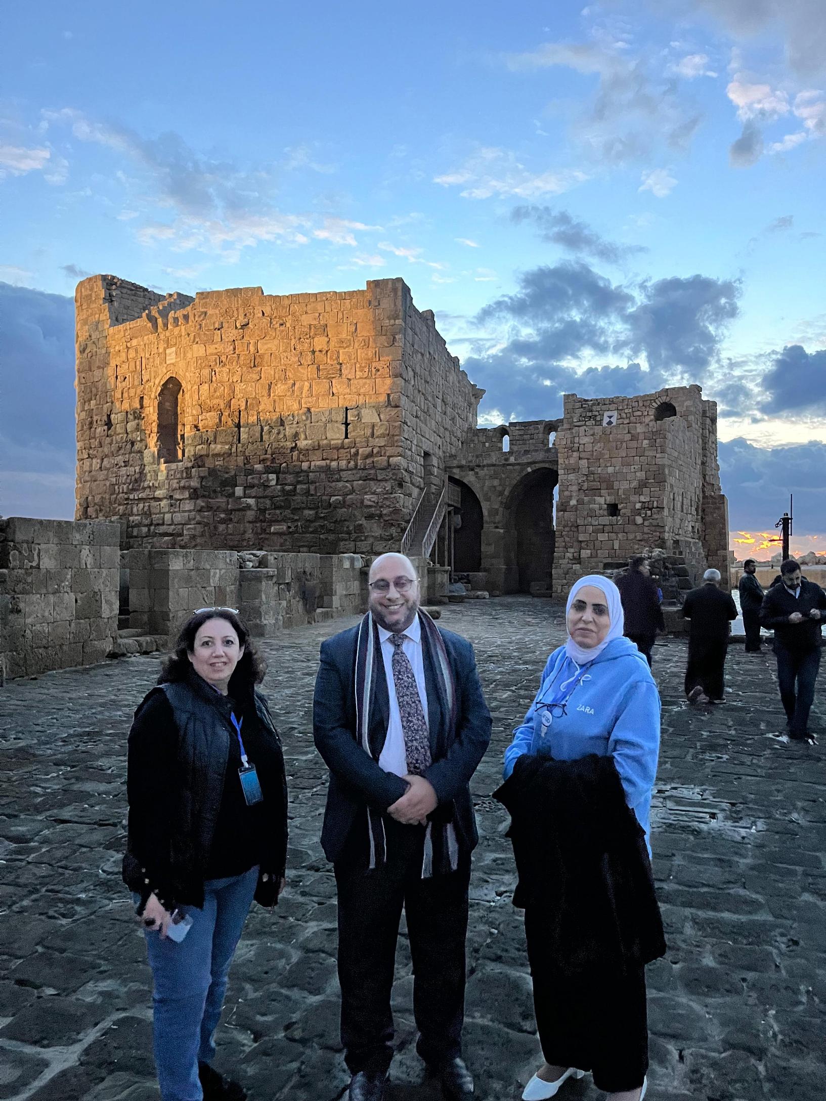 Madar Al-Saa Images 0.5002951125629738