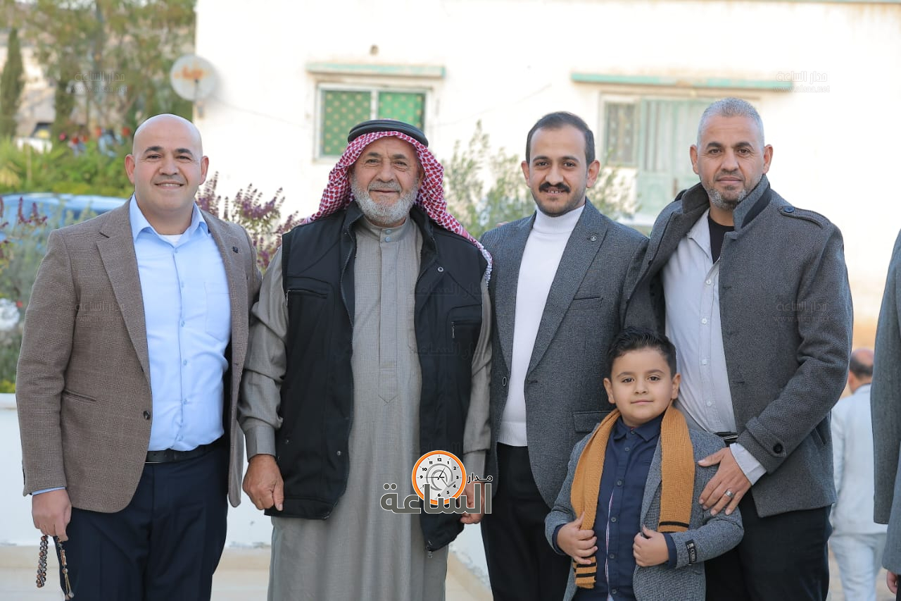 Madar Al-Saa Images 0.23278648236250543