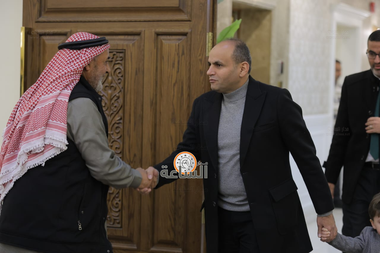 Madar Al-Saa Images 0.9762782779969164