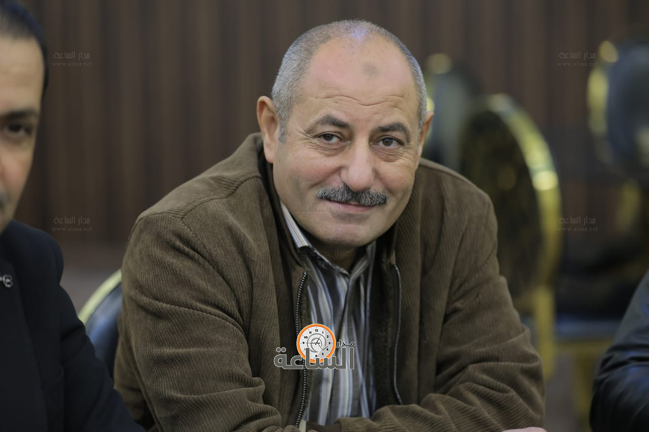 Madar Al-Saa Images 0.9765444447345448