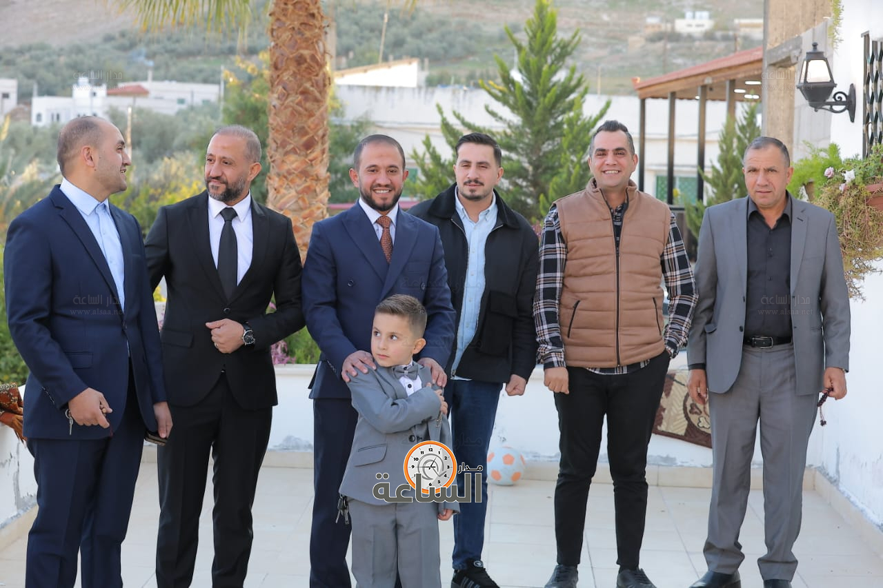 Madar Al-Saa Images 0.27351737324671765