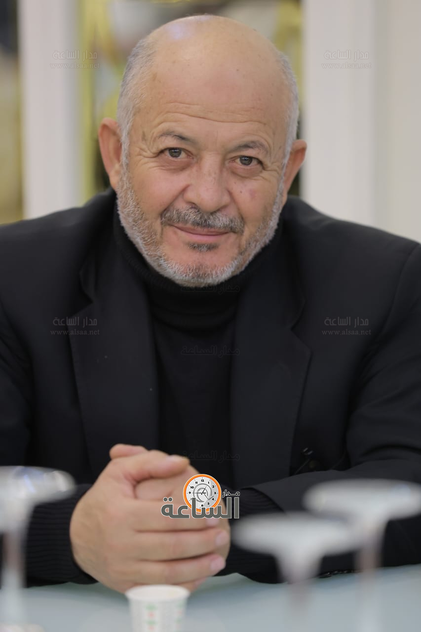 Madar Al-Saa Images 0.0010004095671666269