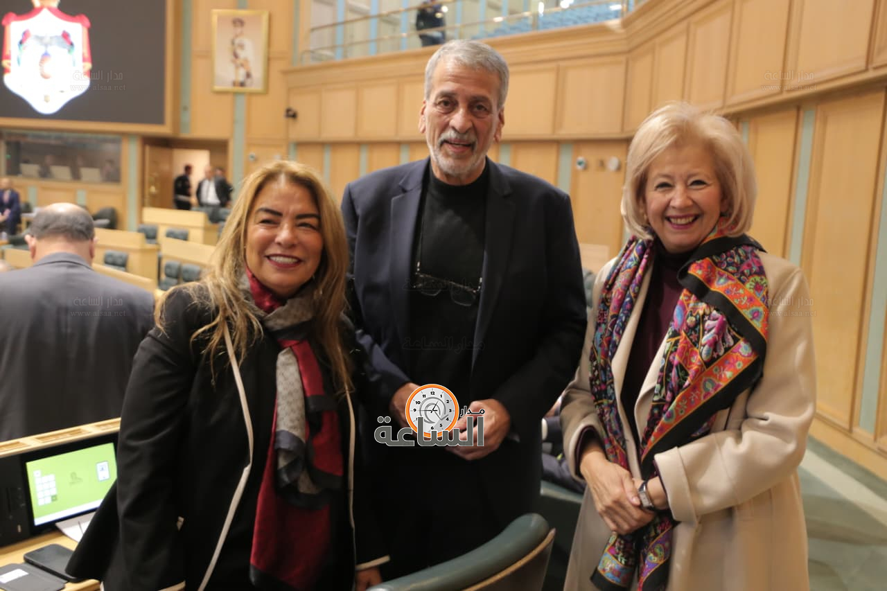 Madar Al-Saa Images 0.361758236872588