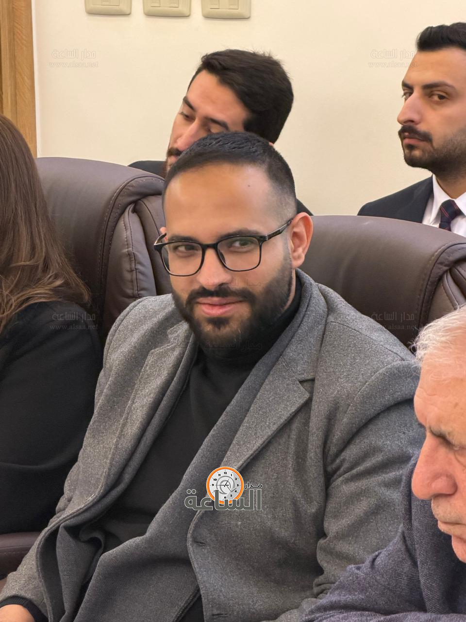 Madar Al-Saa Images 0.37871210054888316