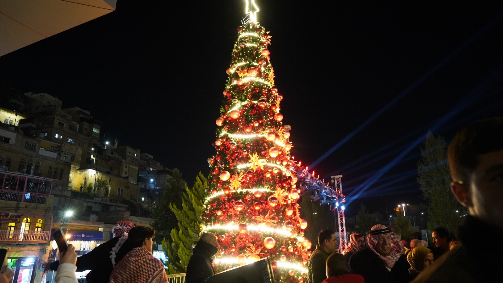 Madar Al-Saa Images 0.23230755615009968