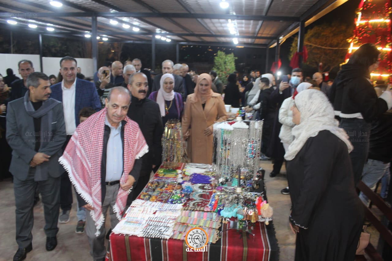 Madar Al-Saa Images 0.7808343634816833