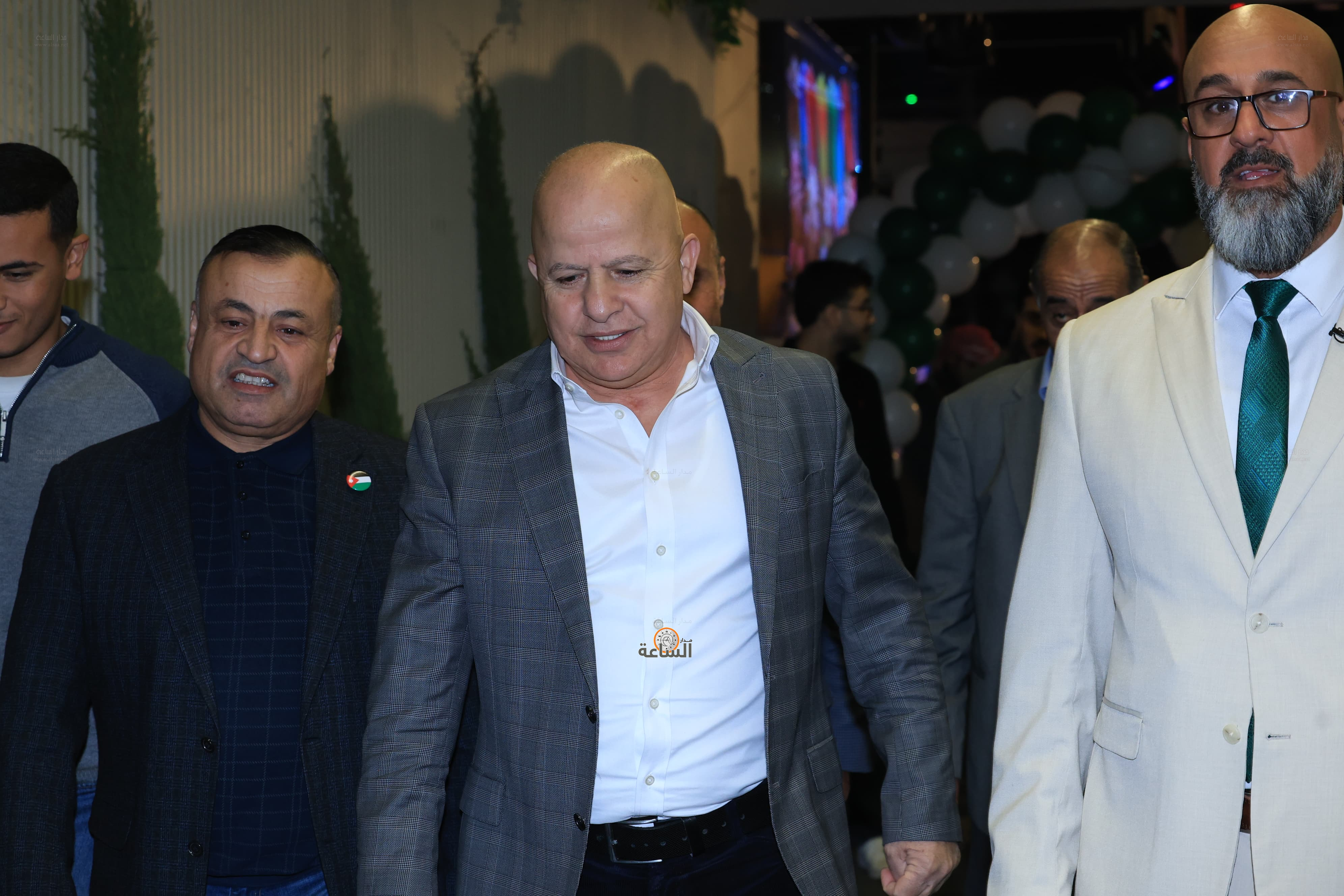 Madar Al-Saa Images 0.42499887910349166