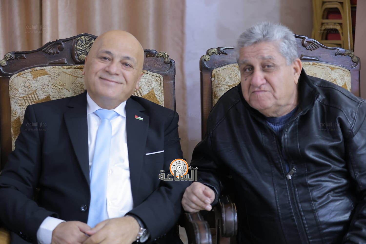 Madar Al-Saa Images 0.5834111809082116