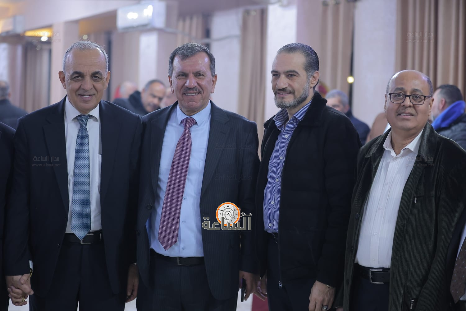 Madar Al-Saa Images 0.9081871180964922