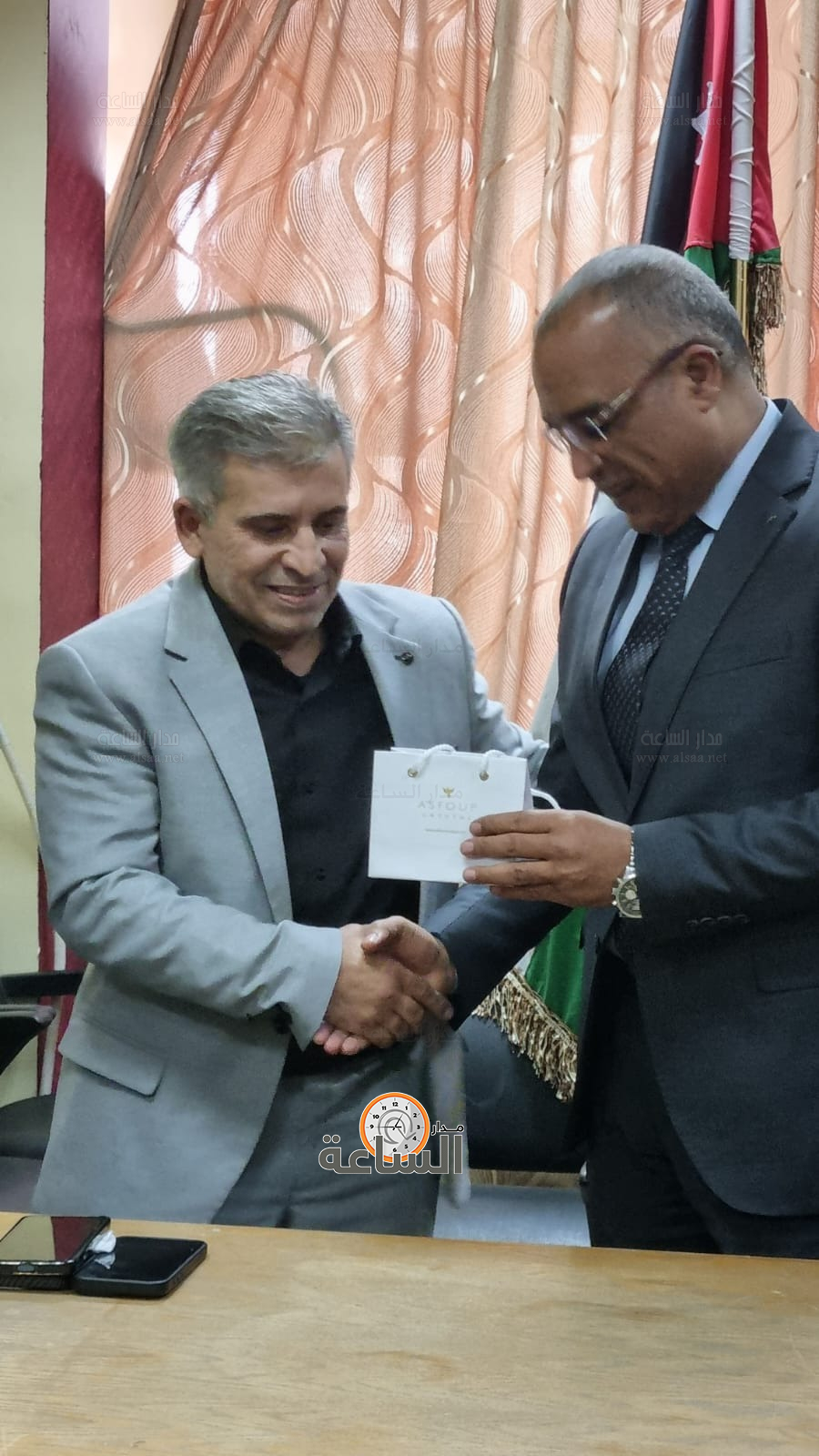 Madar Al-Saa Images 0.10912944263892288