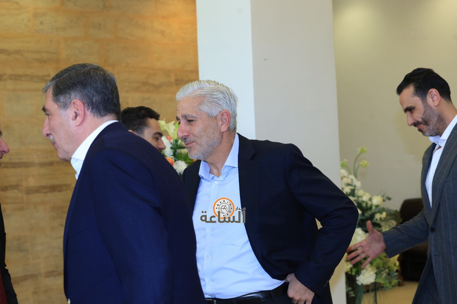 Madar Al-Saa Images 0.4998238955009944