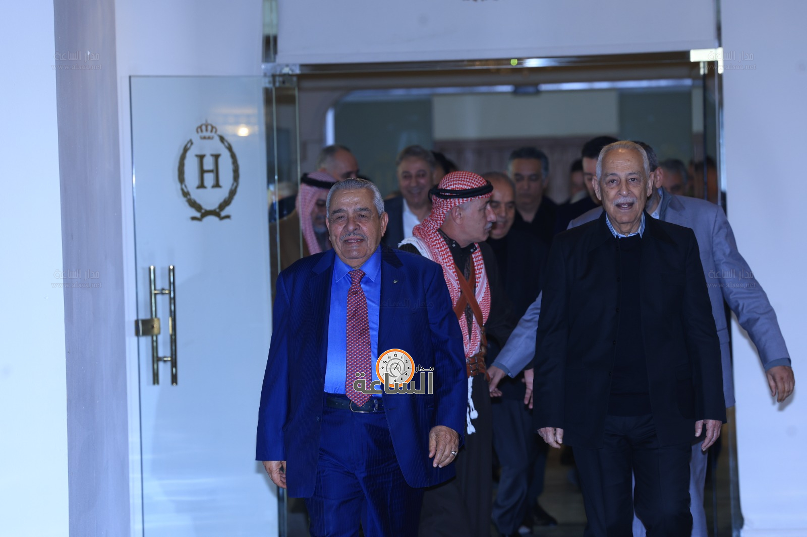 Madar Al-Saa Images 0.919959843175659