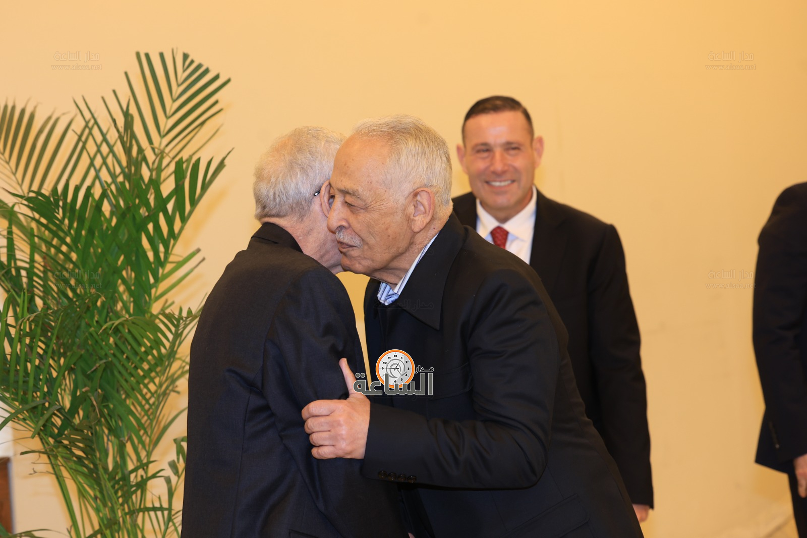 Madar Al-Saa Images 0.5539935436365214