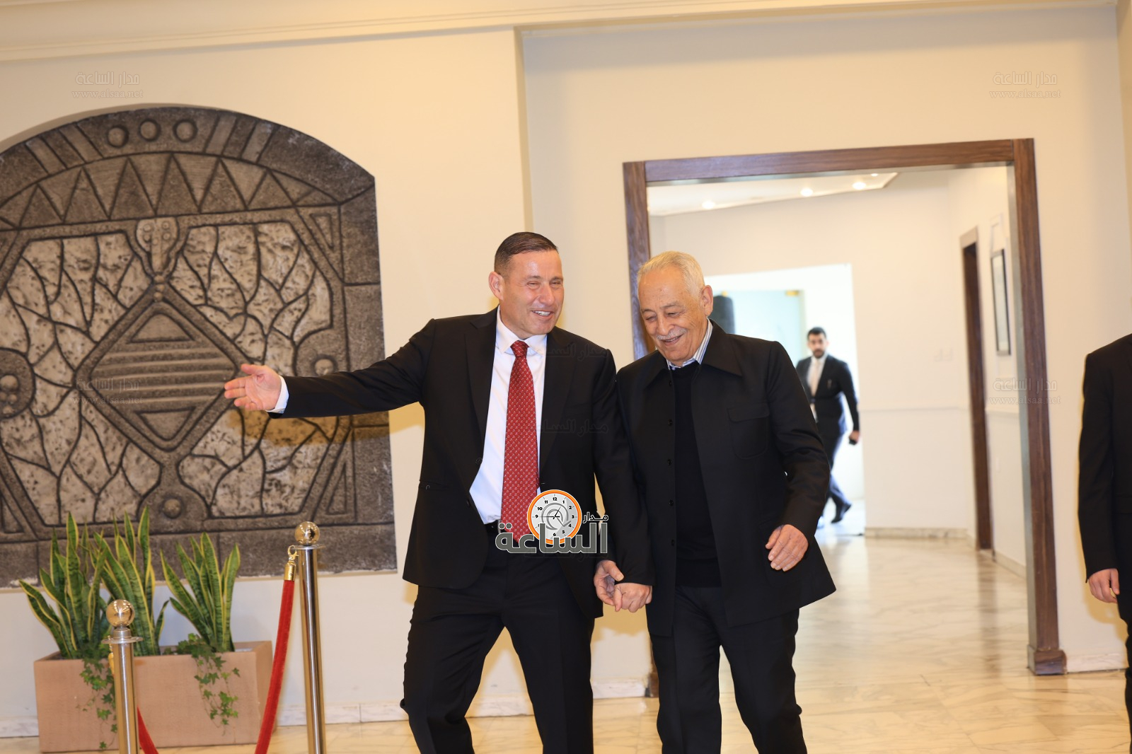 Madar Al-Saa Images 0.9072551671285954