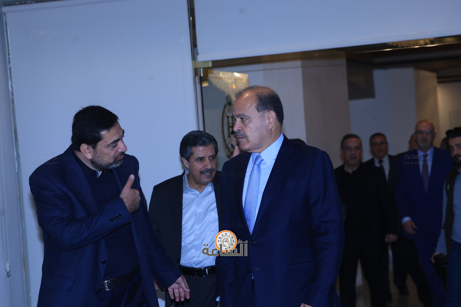 Madar Al-Saa Images 0.17740618932855012