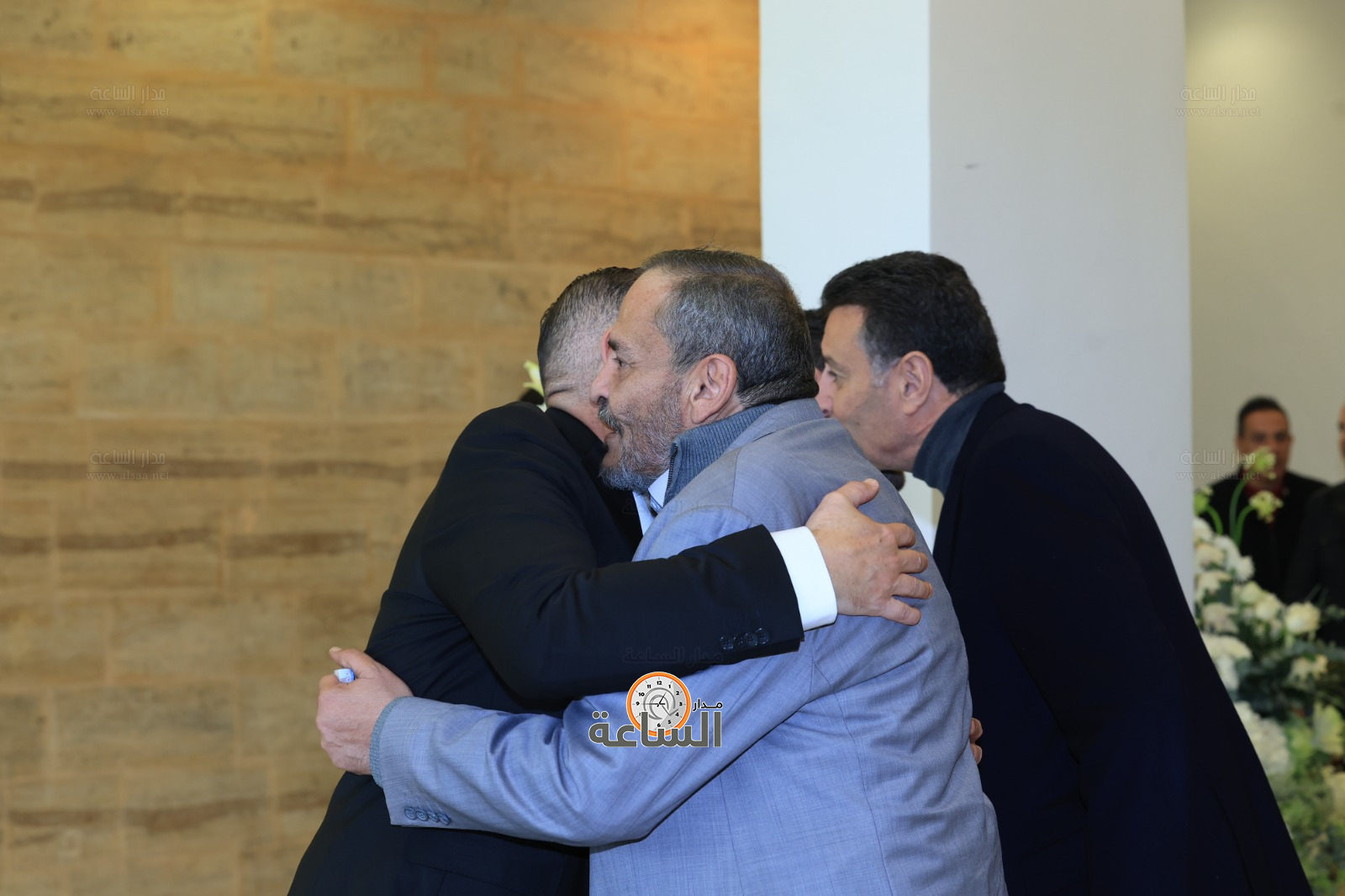 Madar Al-Saa Images 0.47191996770630573