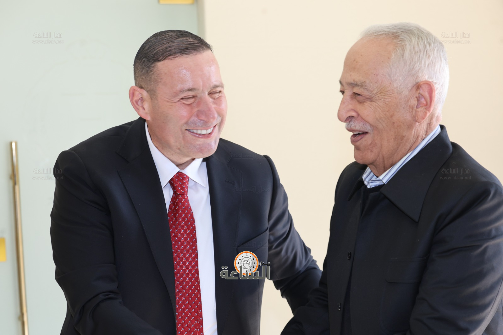 Madar Al-Saa Images 0.4837591094451946