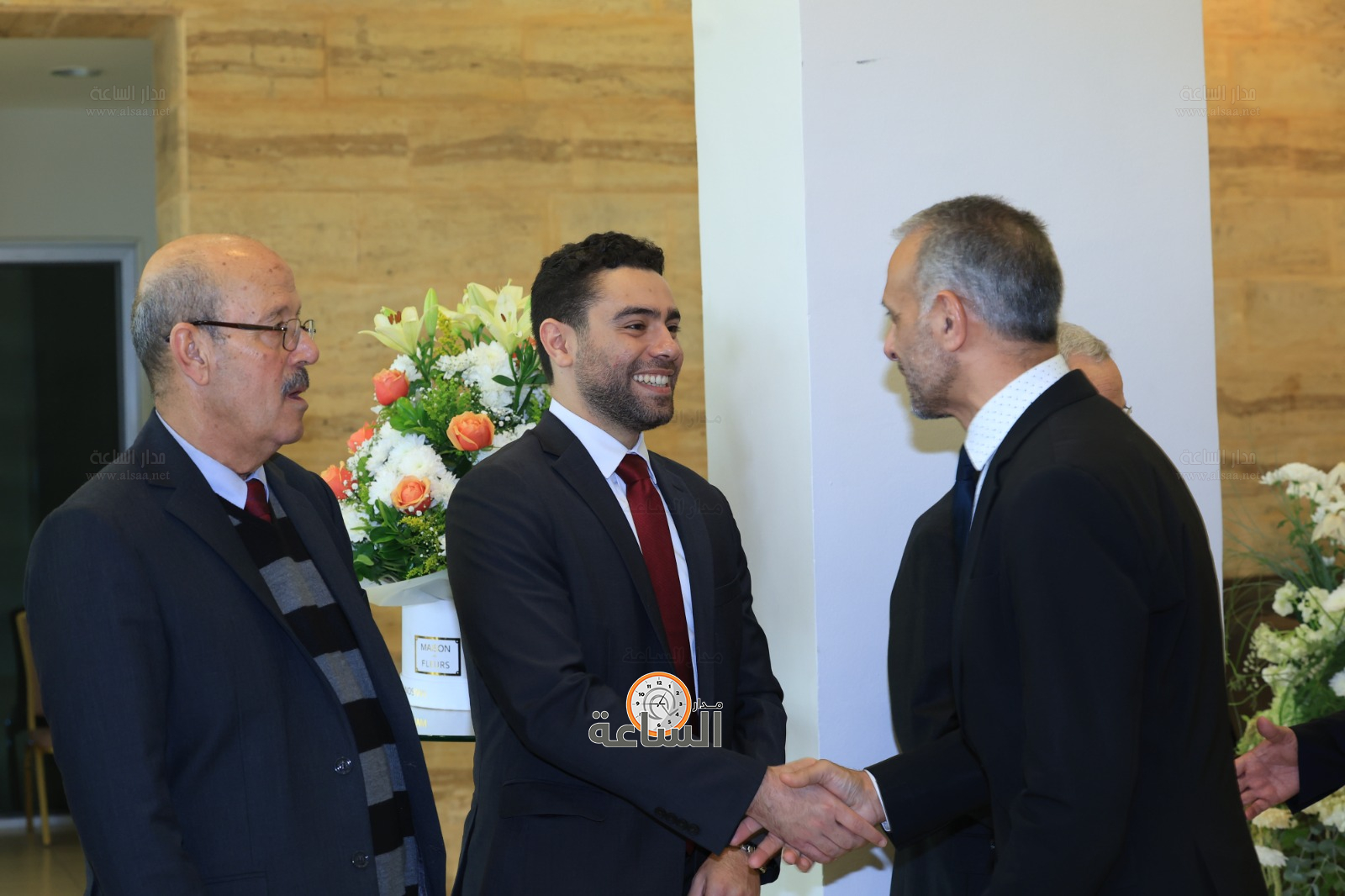 Madar Al-Saa Images 0.6137394641422114