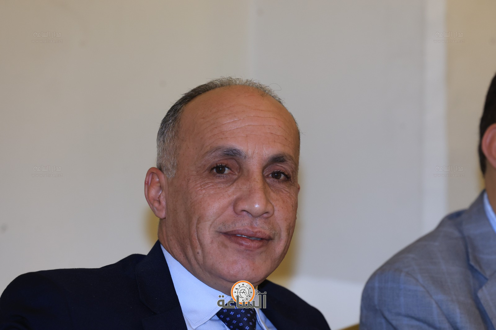 Madar Al-Saa Images 0.9609087985545776