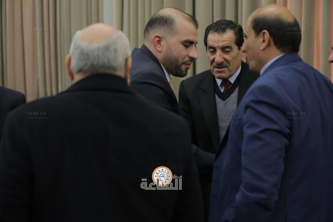 Madar Al-Saa Images 0.6710419501691389