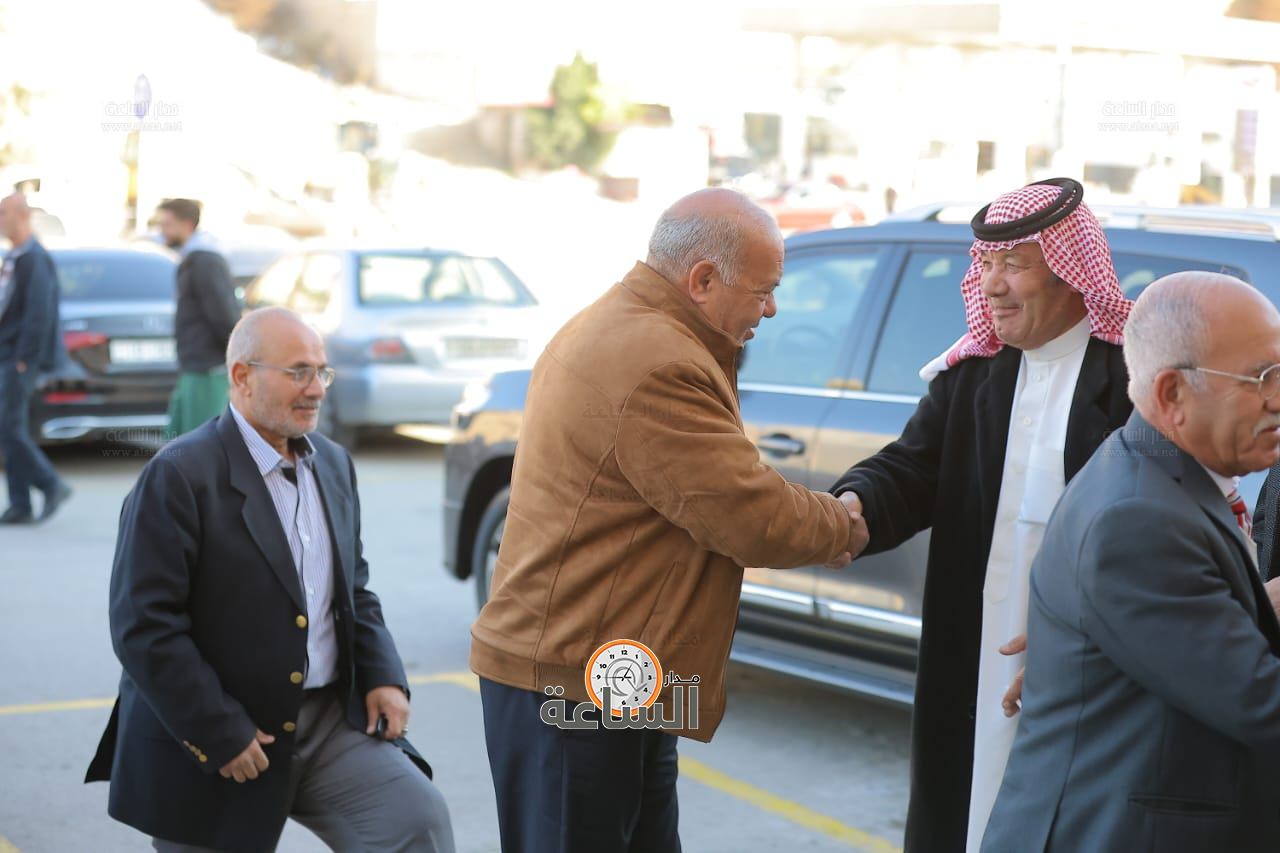 Madar Al-Saa Images 0.3960188031039783