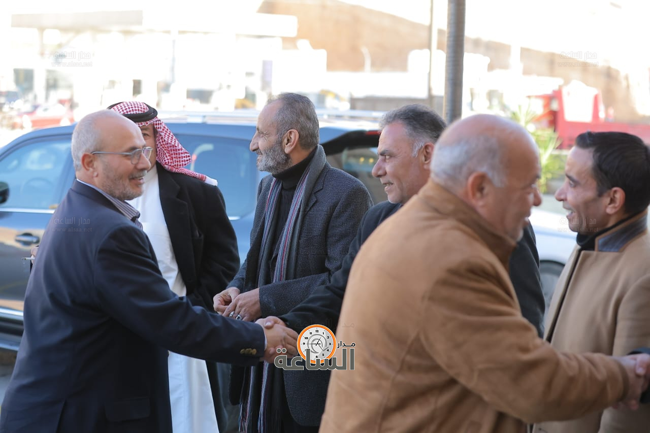 Madar Al-Saa Images 0.46901178657065