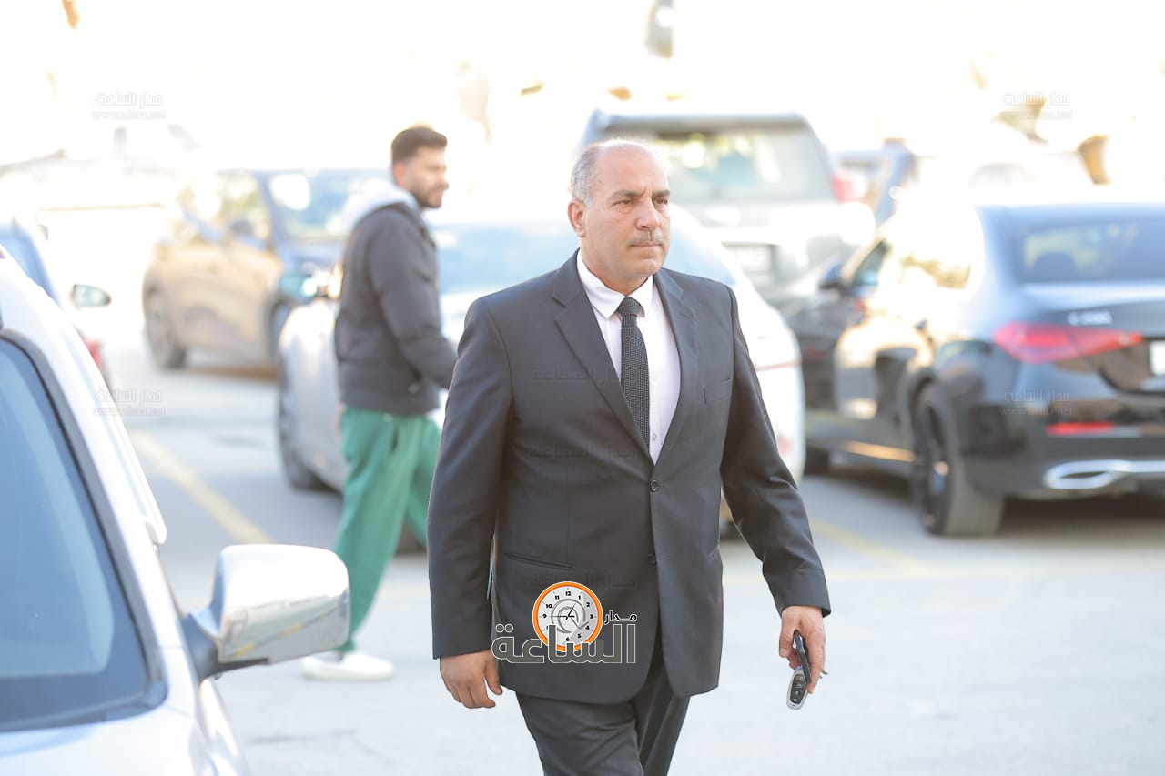 Madar Al-Saa Images 0.9912881221840436