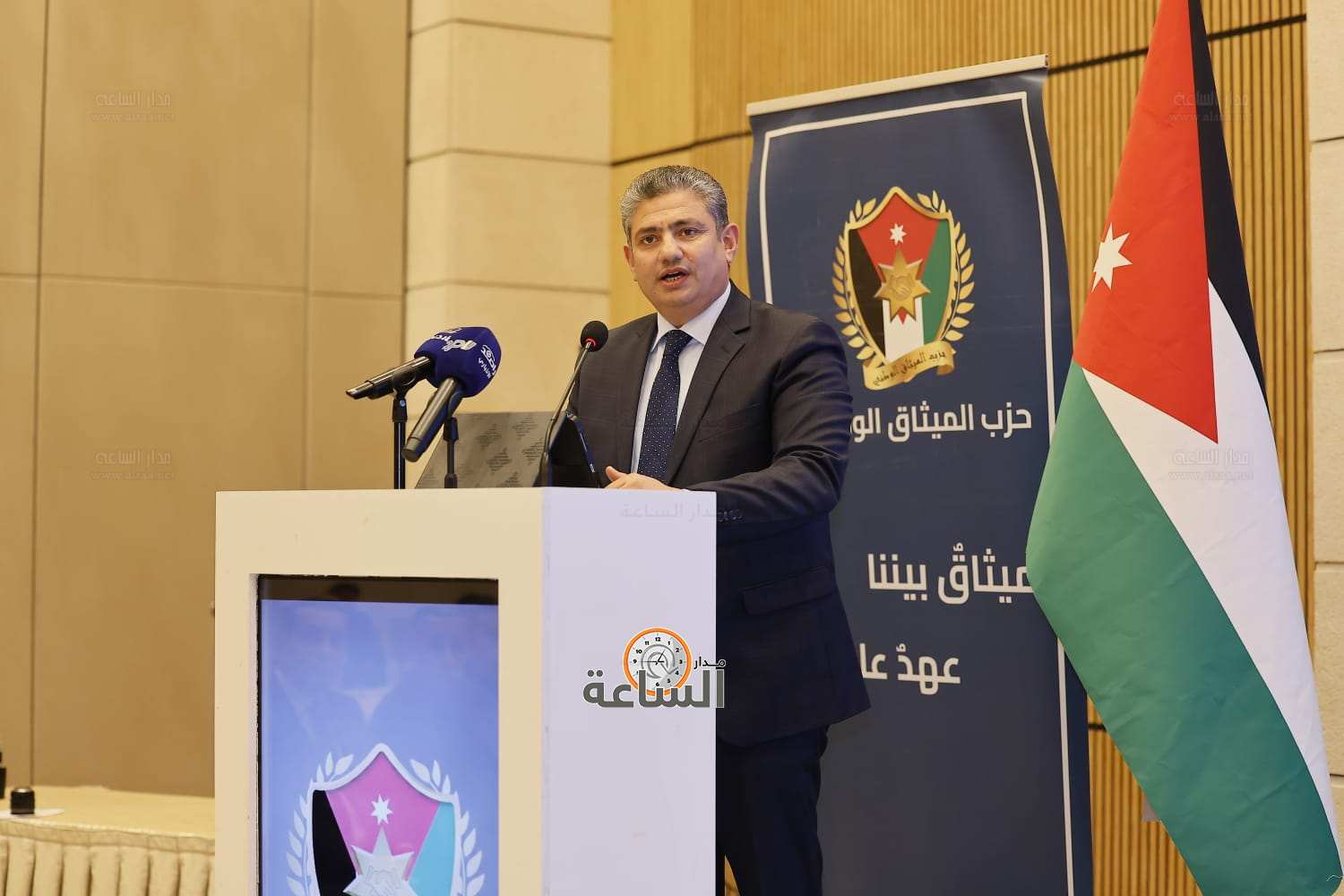 Madar Al-Saa Images 0.8281288139667193