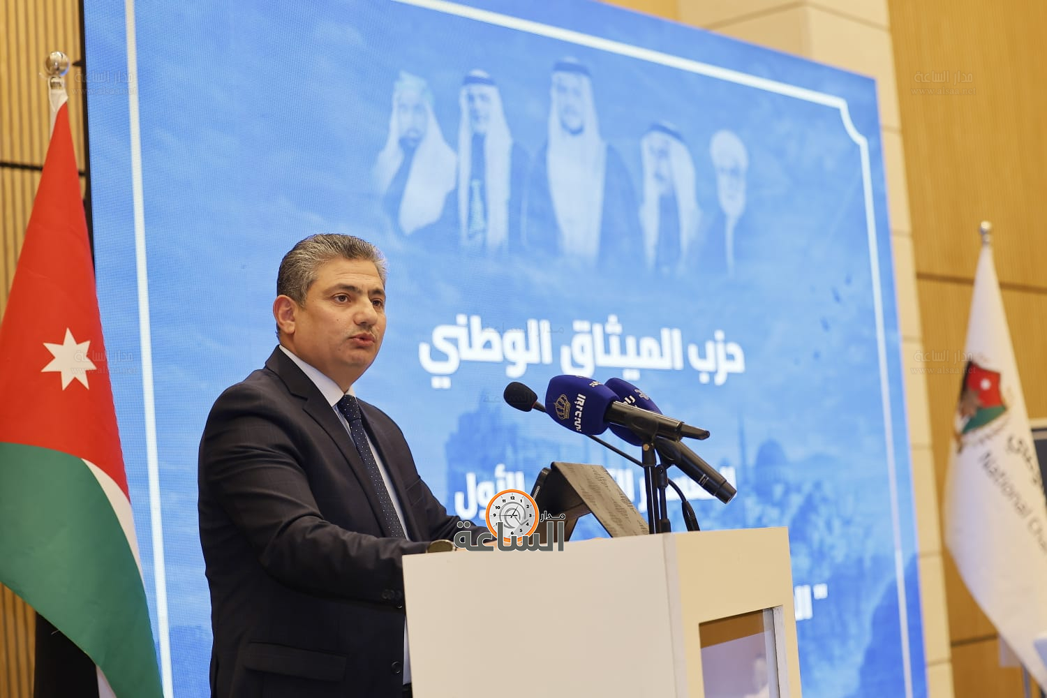 Madar Al-Saa Images 0.07550601123396627