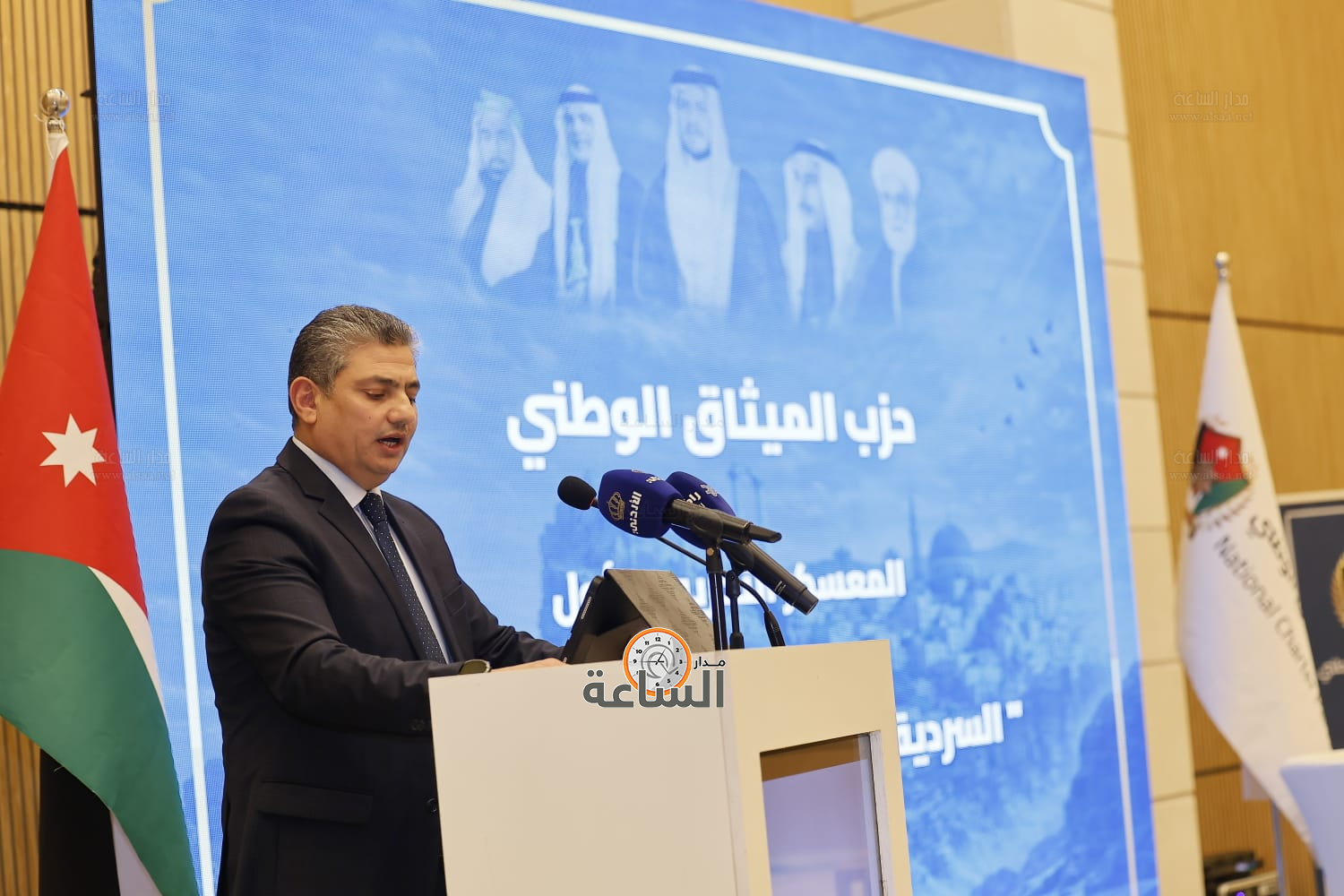 Madar Al-Saa Images 0.6918792118472291