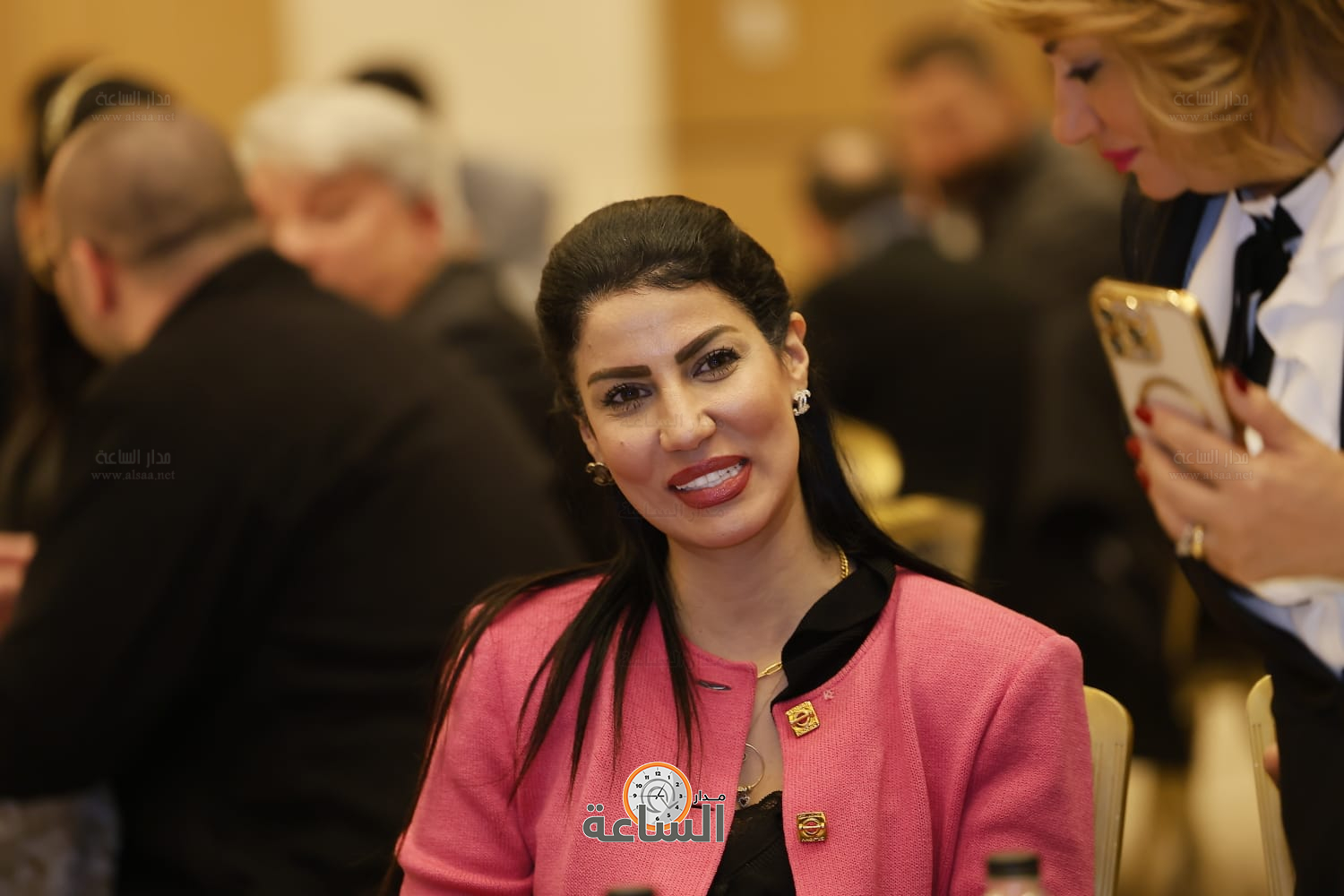 Madar Al-Saa Images 0.5608038824376412