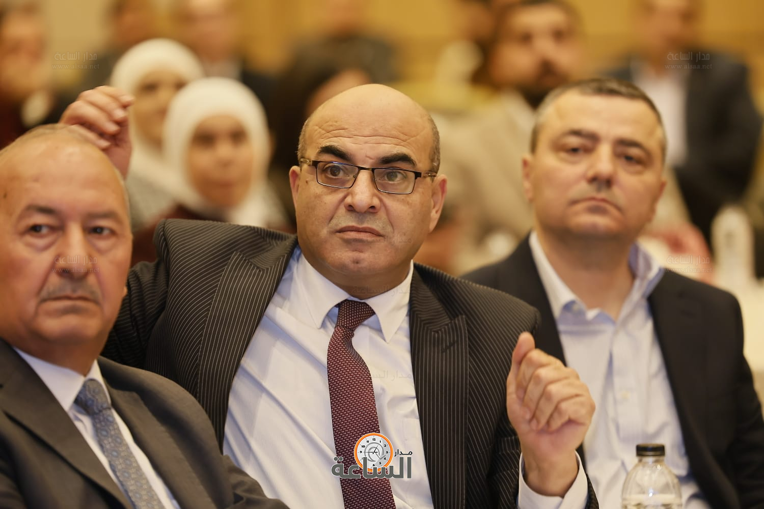 Madar Al-Saa Images 0.19394125325701084