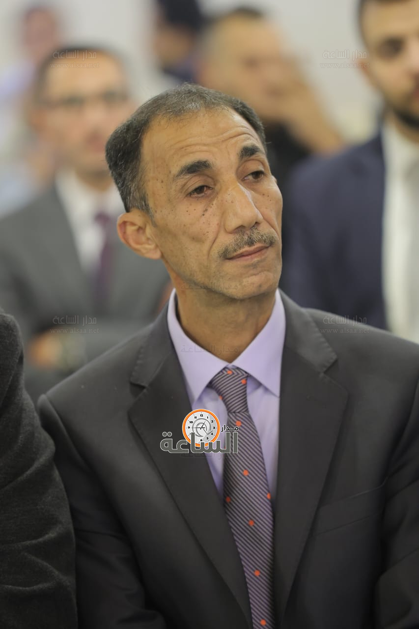 Madar Al-Saa Images 0.350592502040745