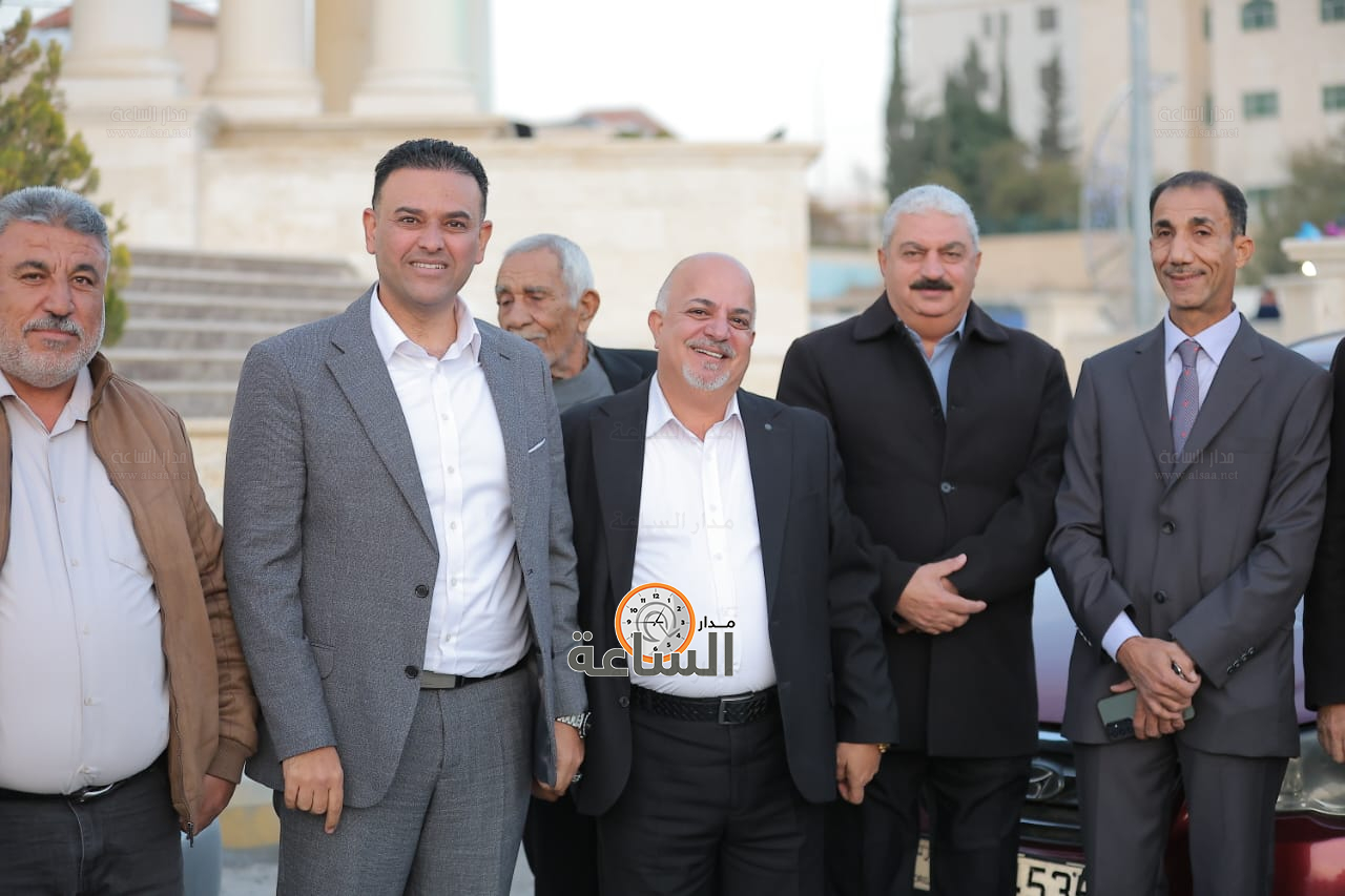 Madar Al-Saa Images 0.9983633464018203