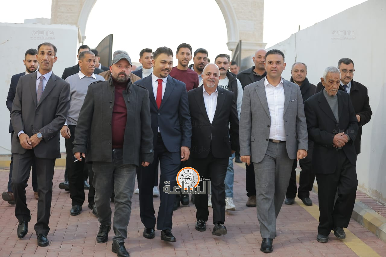 Madar Al-Saa Images 0.9798464110167271