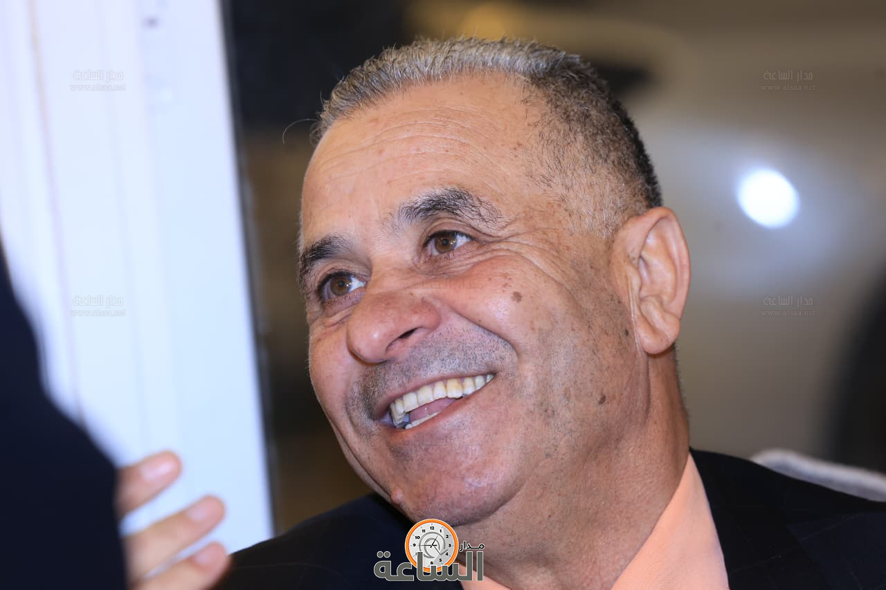 Madar Al-Saa Images 0.4587195631909222