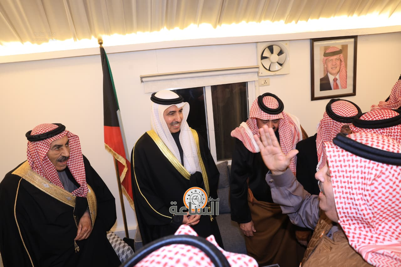 Madar Al-Saa Images 0.457834474692532