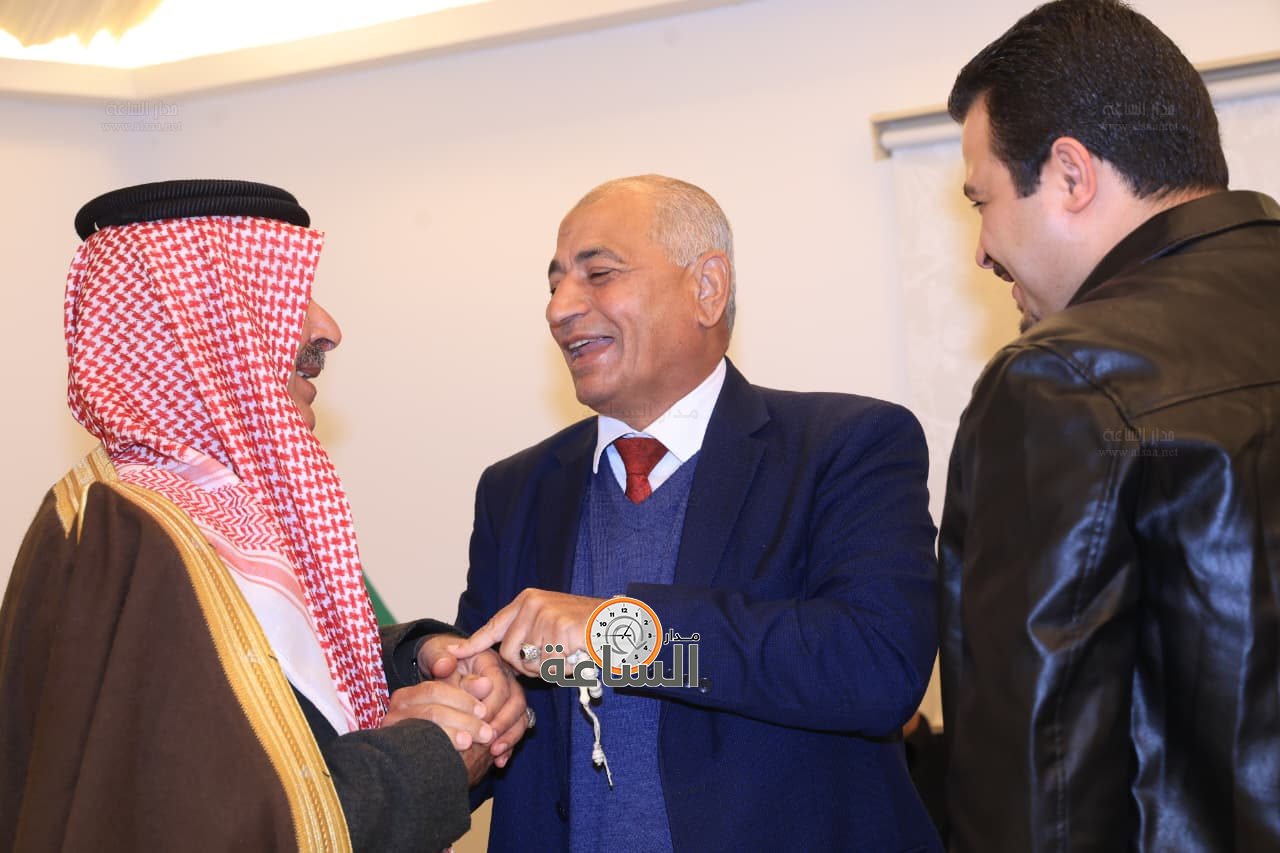 Madar Al-Saa Images 0.012289394249057839