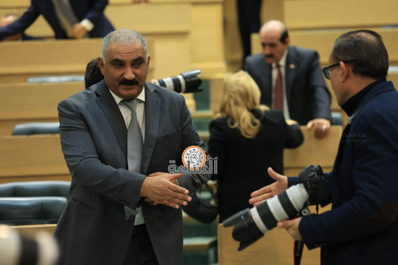 Madar Al-Saa Images 0.7377285350281246